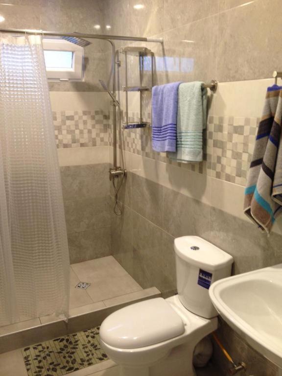 House By The Sea Hotel Kobuleti Bagian luar foto