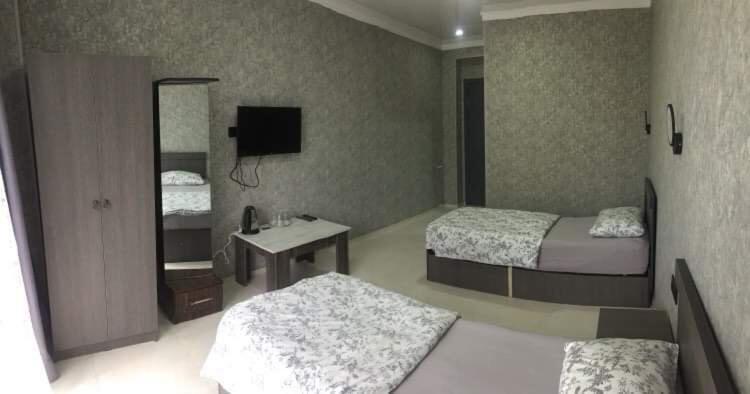 House By The Sea Hotel Kobuleti Bagian luar foto