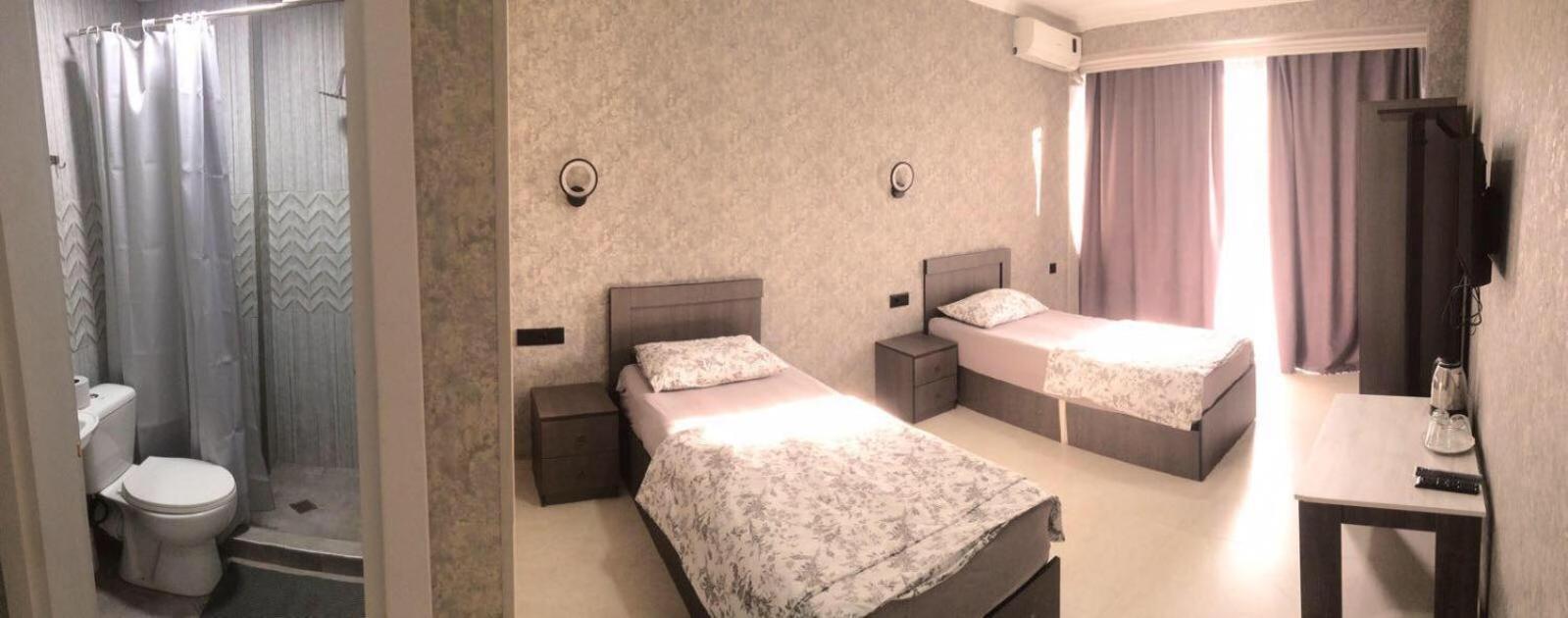 House By The Sea Hotel Kobuleti Bagian luar foto