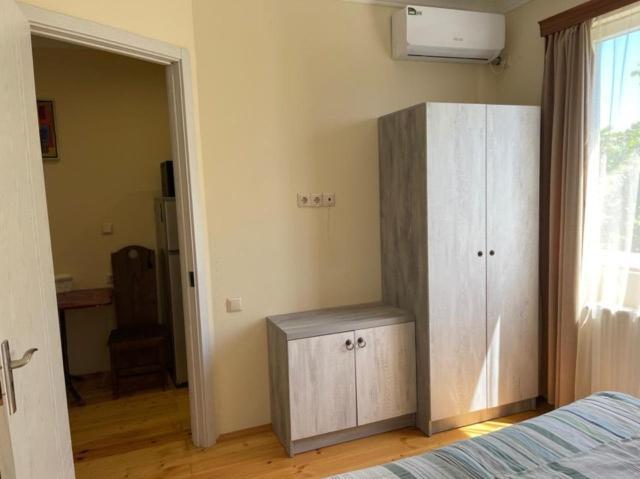 House By The Sea Hotel Kobuleti Bagian luar foto