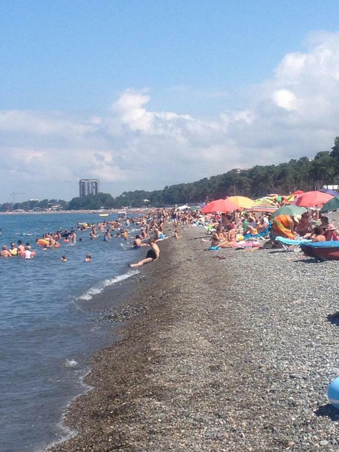 House By The Sea Hotel Kobuleti Bagian luar foto